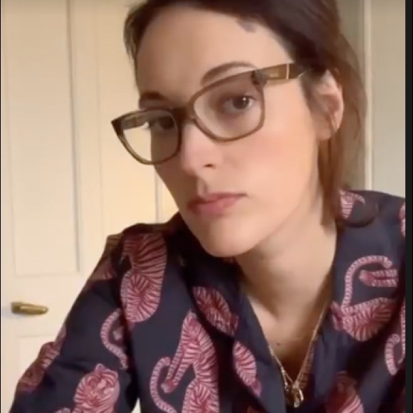 Meet your Posher, Alicia - Picture 1 of 1